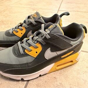 Nike Kids' Charcoal and Mustard Sneakers